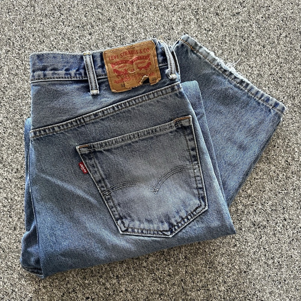 Levis 550 Jeans Mens 40x30 Relaxed Fit Tapered Leg‎ Denim Blue Medium Wash